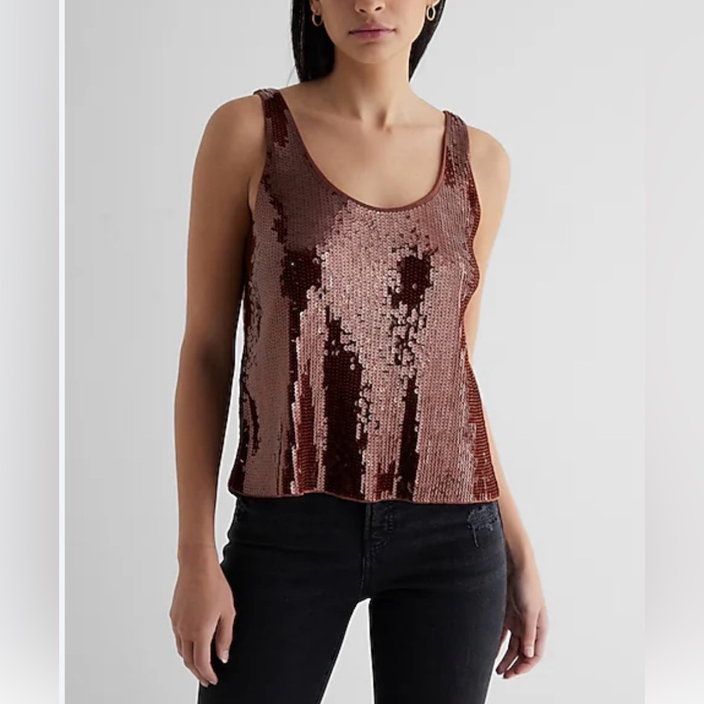 Express Skimming Sequin Scoop Neck Tank, Size Extra Small
